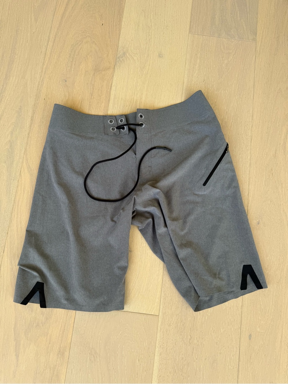 Lululemon Men's Gray Performance Boardshorts